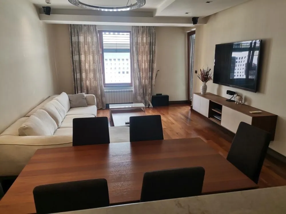 Rent, two bedroom apartment, 63m², Novi Beograd Sve Podlokacije, Beograd
