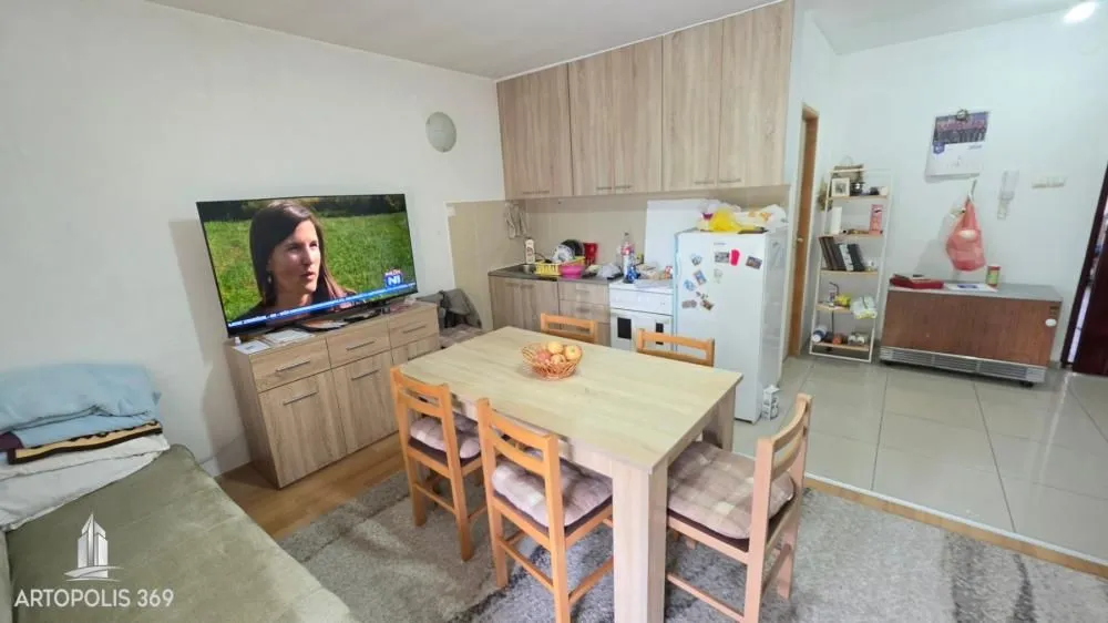 Prodaja, kuća, 453m², Zemun Sve Podlokacije, Beograd