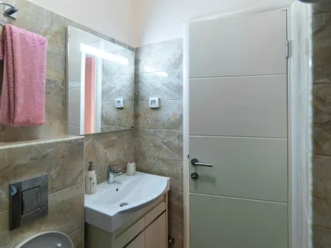 Prodaja, trosoban stan, 104m², Budva, Crna Gora - image 6