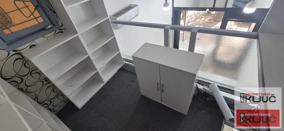 Rent, office space, 24m², Centar, Novi Sad
