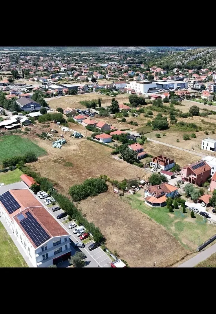 Prodaja, plac, 1000m², Donja Gorica, Podgorica