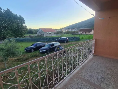 Izdavanje, dvosoban stan, 140m², Podgorica, Crna Gora - image 8