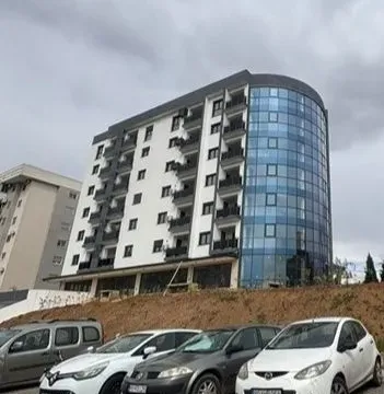 Izdavanje, jednosoban stan, 50m², Vezirov Most, Podgorica - image 2