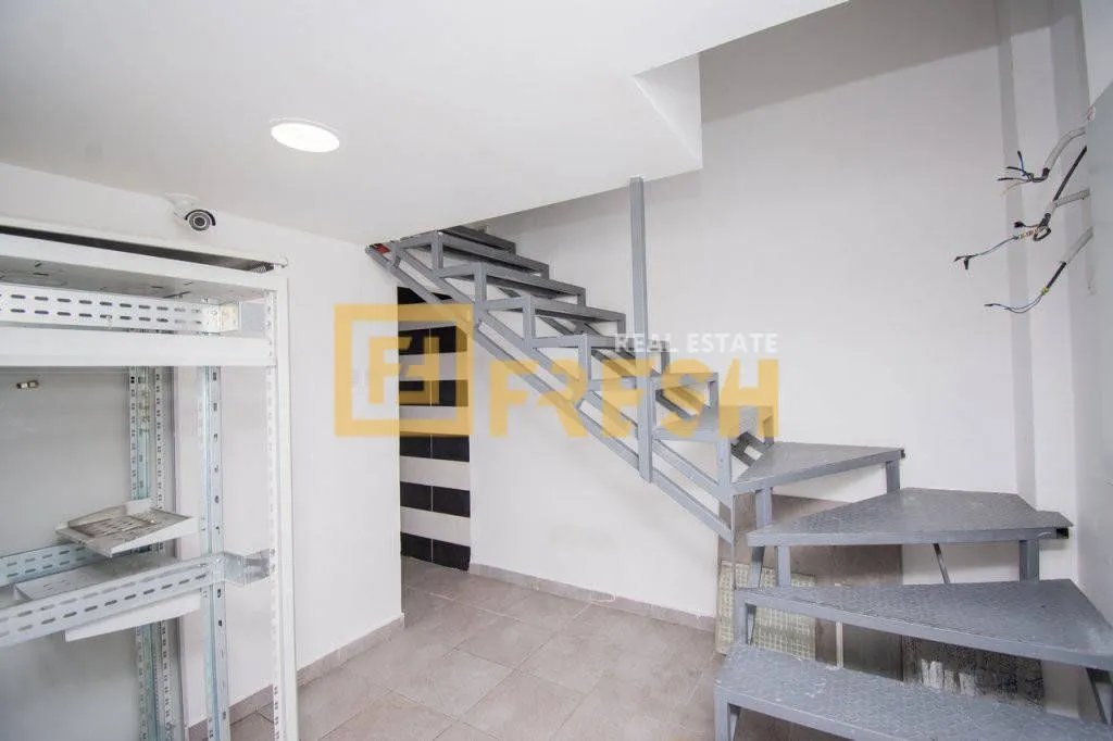 Rent, office space, 120m², Preko Morače, Podgorica