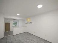 Prodaja, dvosoban stan, 62m², Stari Aerodrom, Podgorica - image 1