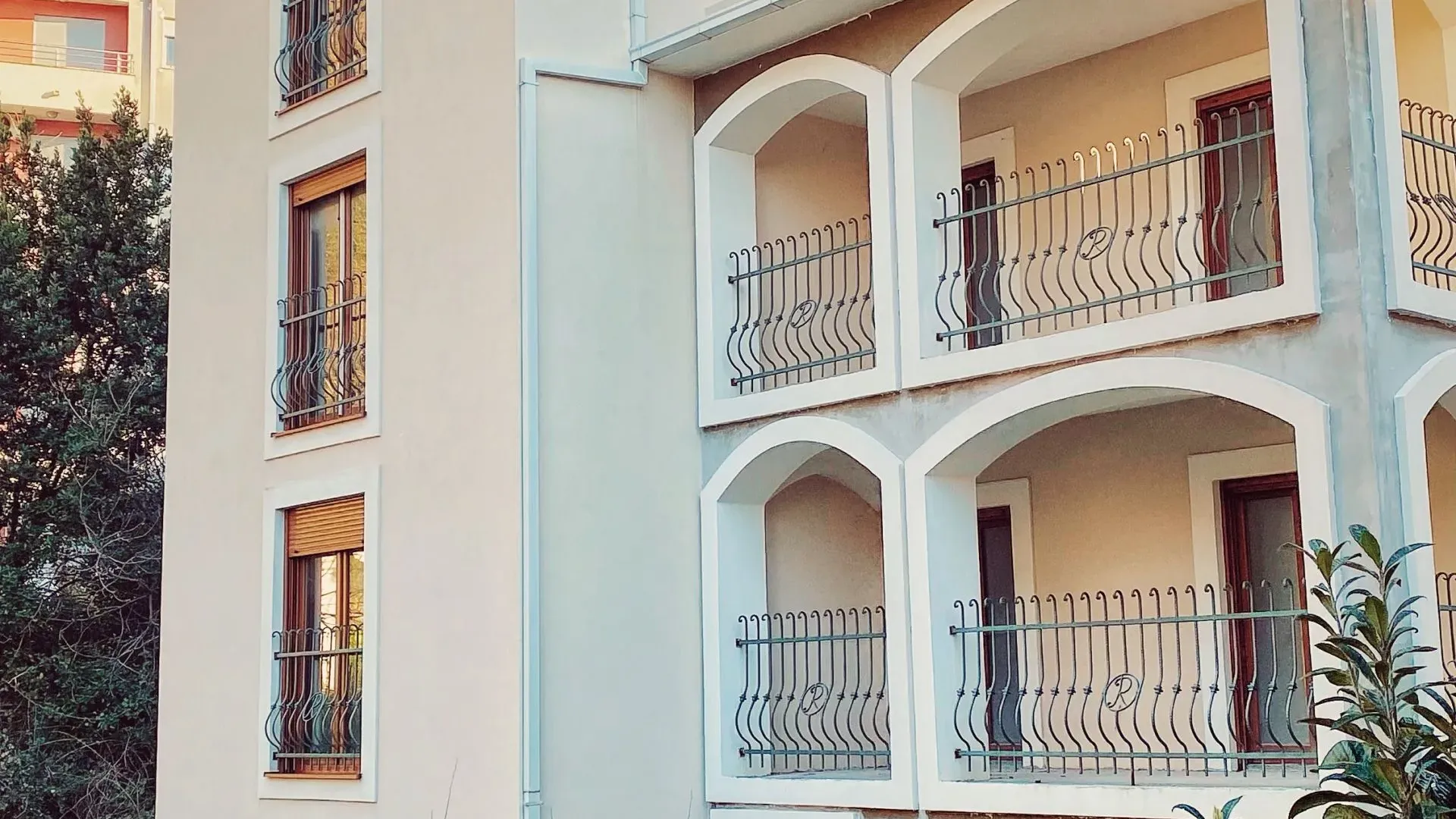 Prodaja, kuća, 400m², Budva, Crna Gora