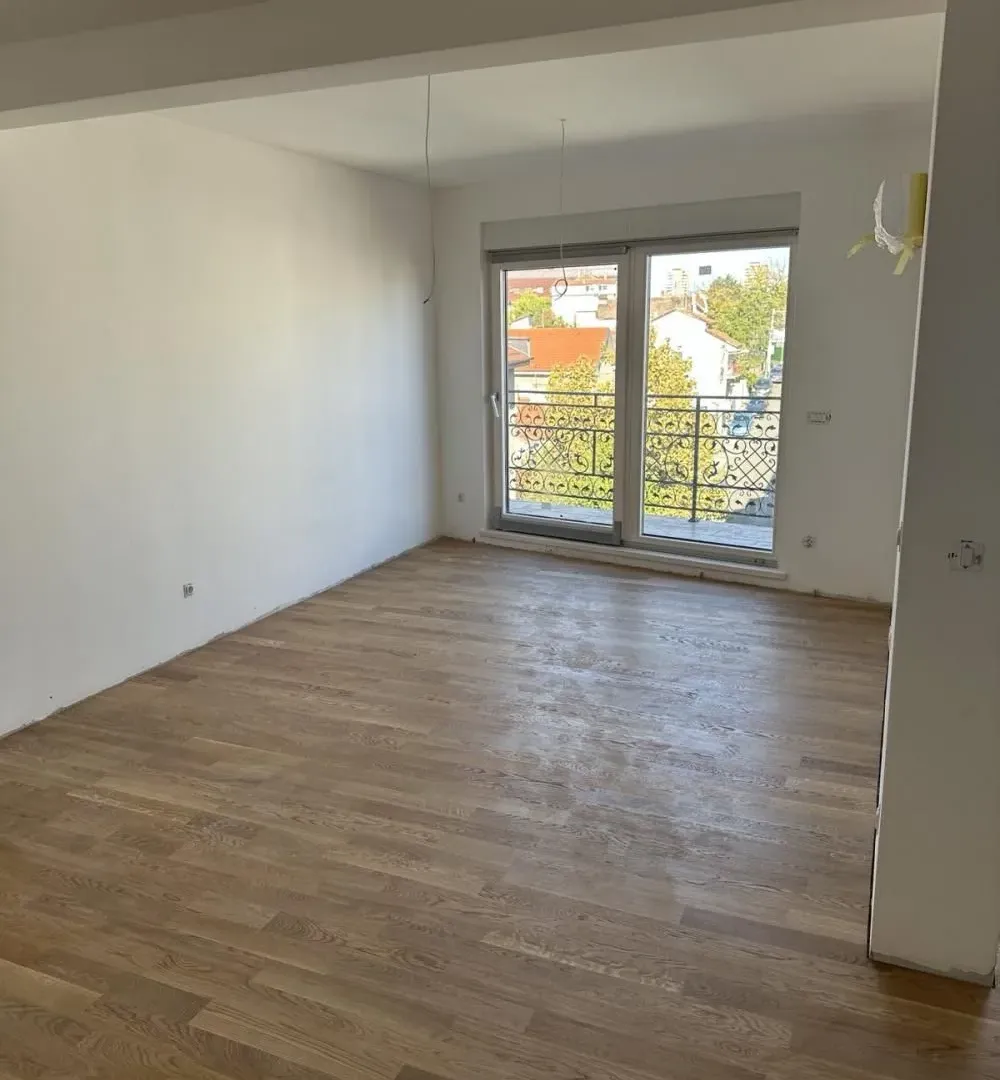 Sale, three bedroom apartment, 74m², Lekino Brdo, Voždovac Sve Podlokacije