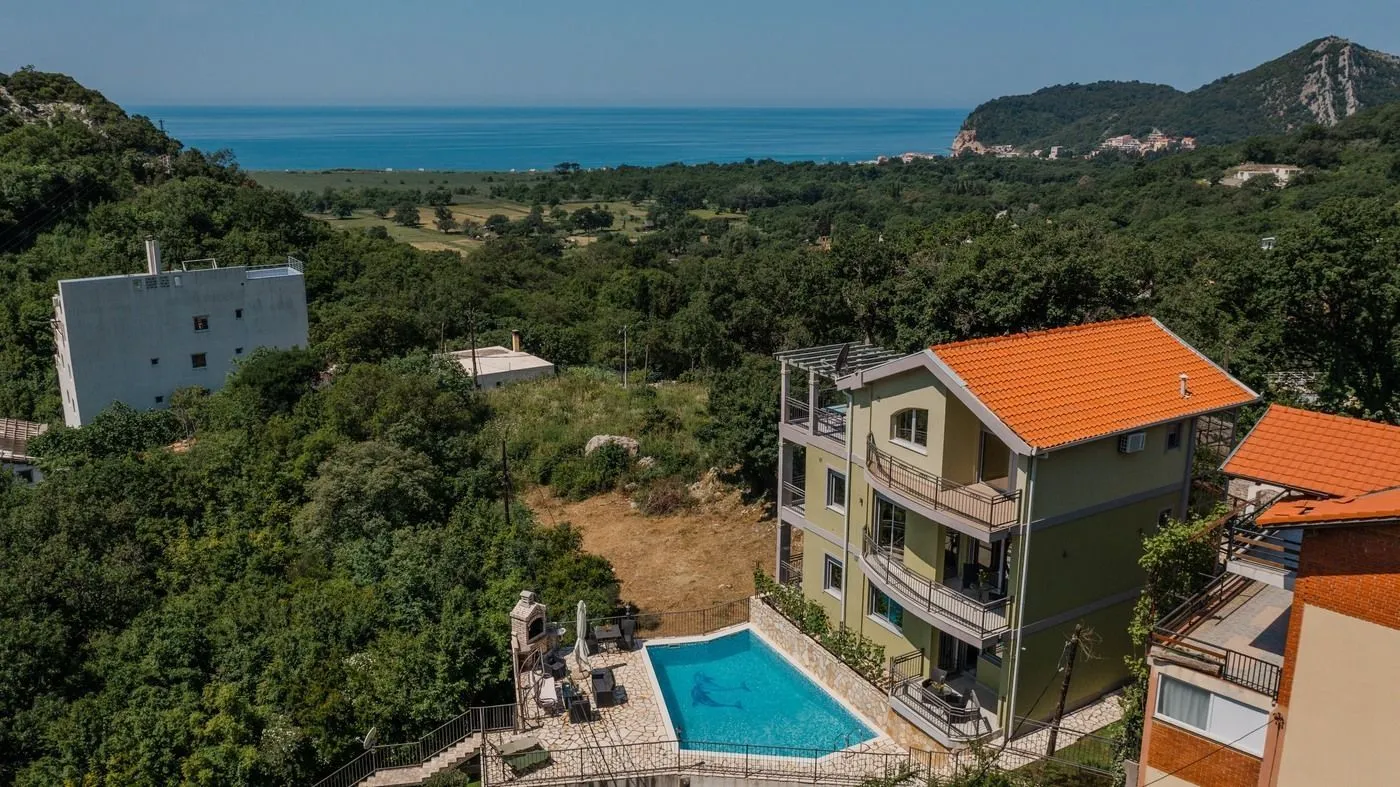 Prodaja, kuća, 247m², Buljarica, Budva
