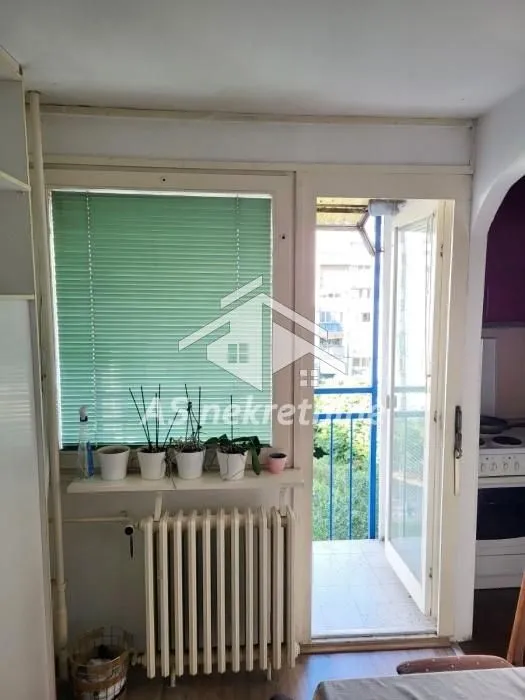 Izdavanje, dvosoban stan, 48m², Novi Beograd Blok 61, Novi Beograd Sve Podlokacije