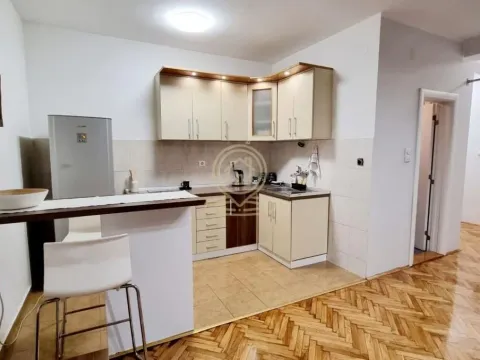 Rent, one bedroom apartment, 36m², Centar, Novi Sad - image 2