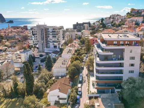 Sale, three bedroom apartment, 149m², Gospoština, Budva - image 3