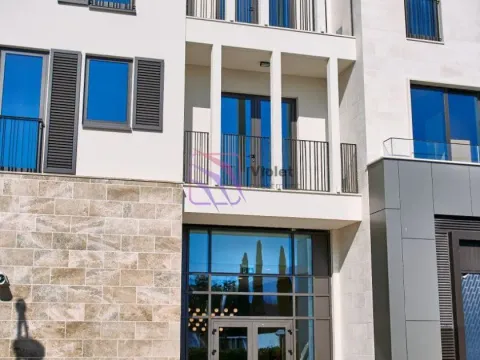 Prodaja, dvosoban stan, 102m², Porto Montenegro, Tivat - image 4