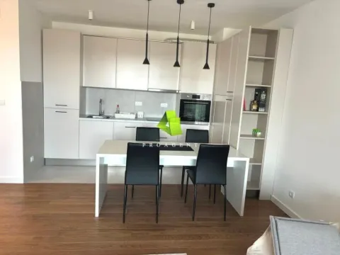 Izdavanje, trosoban stan, 76m², Medijana, Niš - image 3