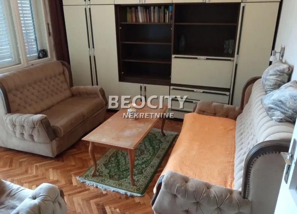 Izdavanje, dvosoban stan, 60m², Centar, Novi Sad