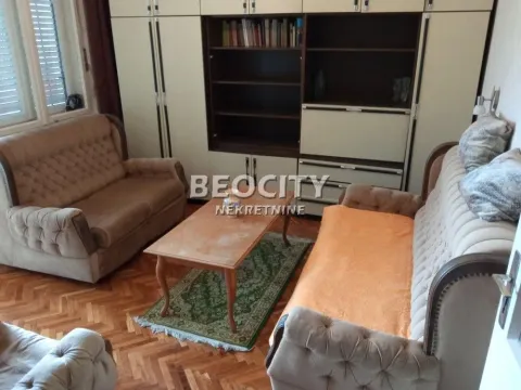 Izdavanje, dvosoban stan, 60m², Centar, Novi Sad
