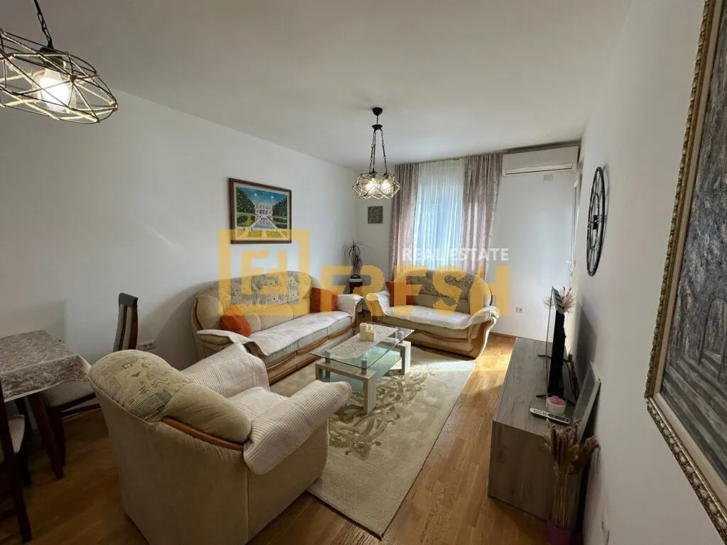 Rent, two bedroom apartment, 65m², Stari Aerodrom, Podgorica