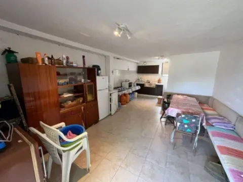 Sale, house, 90m², Šušanj, Bar - image 2