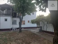 Prodaja, kuća, 290m², Ruma, Srbija - image 1