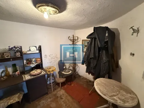 Prodaja, kuća, 500m², Miloševo, Jagodina - image 37