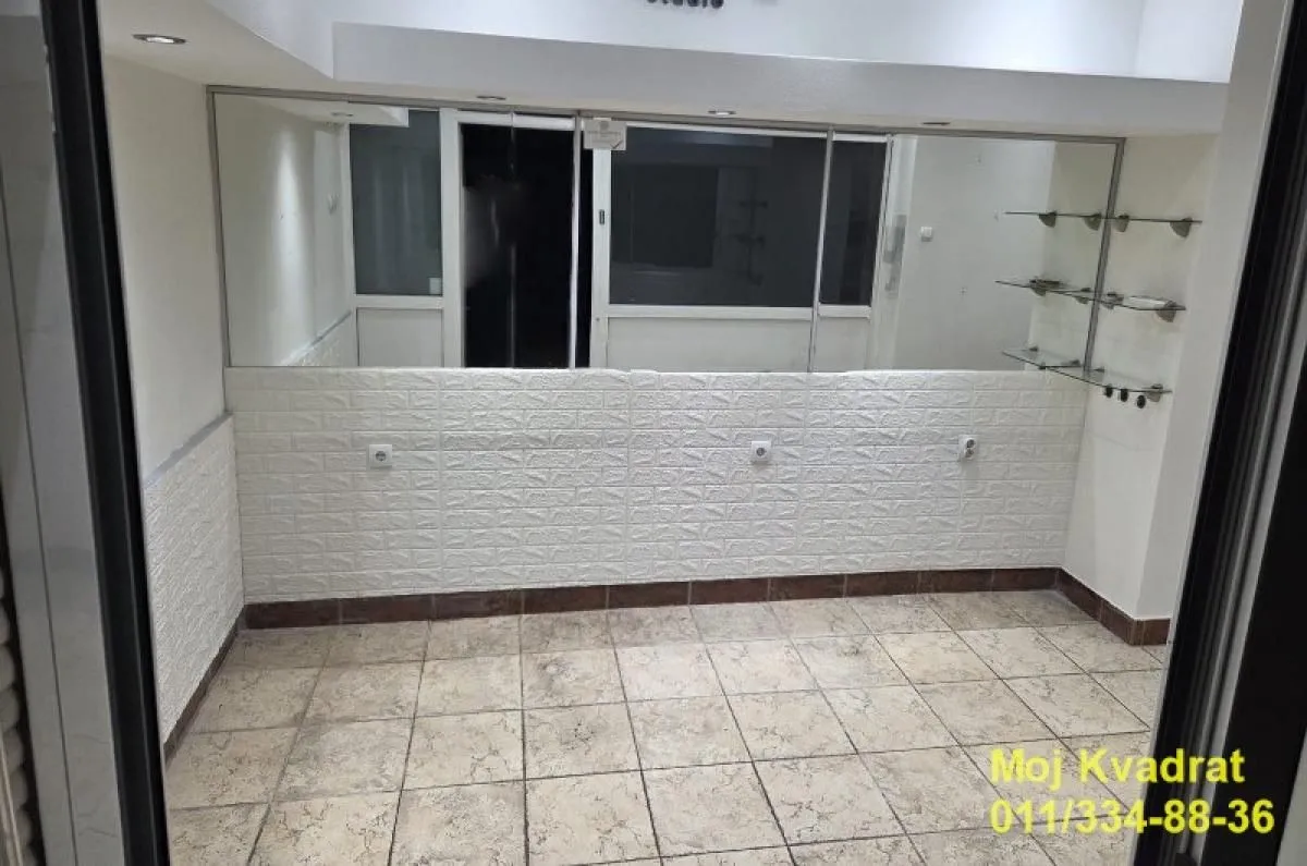 Prodaja, poslovni prostor, 15m², Vračar Sve Podlokacije, Beograd