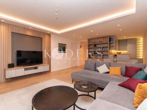 Rent, two bedroom apartment, 120m², Centar, Podgorica - image 1