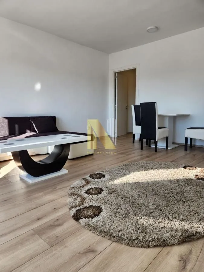 Prodaja, dvosoban stan, 51m², Grbavica, Novi Sad Sve Podlokacije