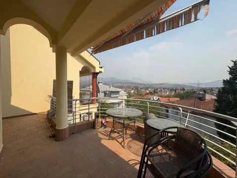 Izdavanje, kuća, 270m², Gorica C, Podgorica - image 9