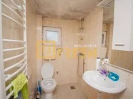 Prodaja, kuća, 350m², Tološi, Podgorica - image 22