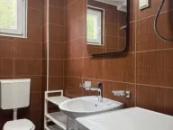 Rent, three bedroom apartment, 100m², Budva, Crna Gora - image 5