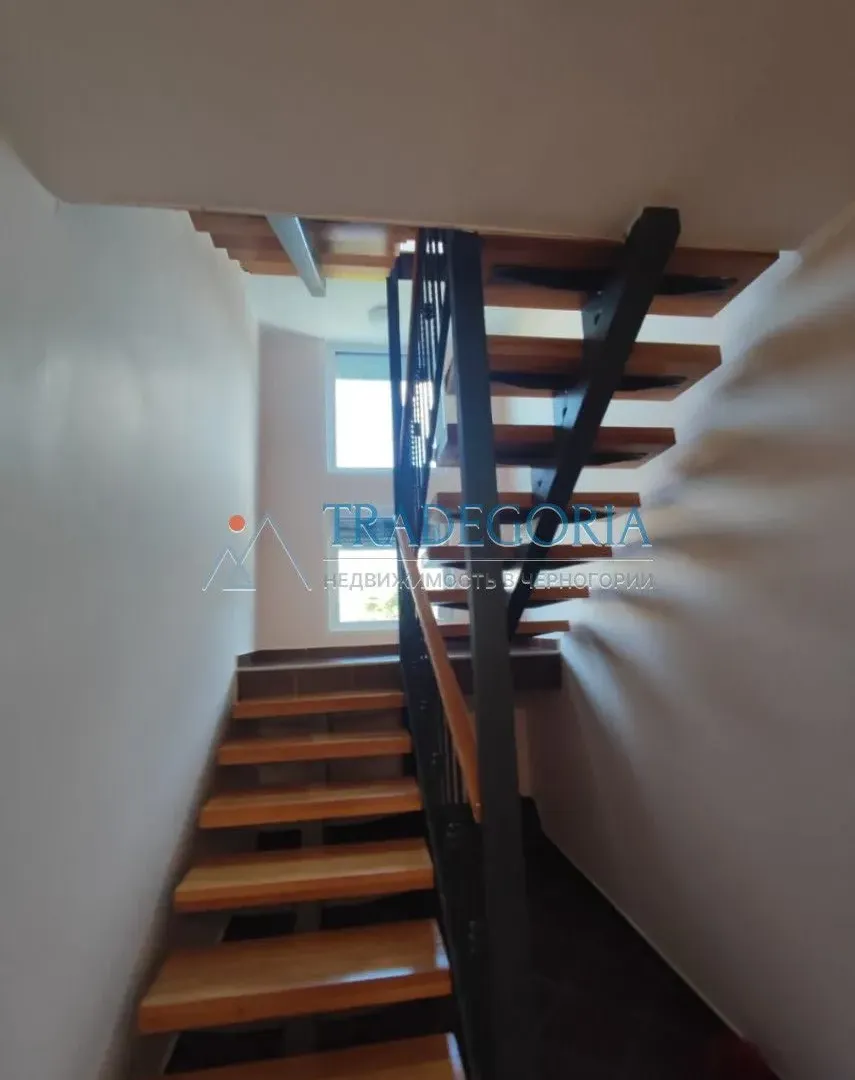 Prodaja, kuća, 330m², Utjeha, Ulcinj