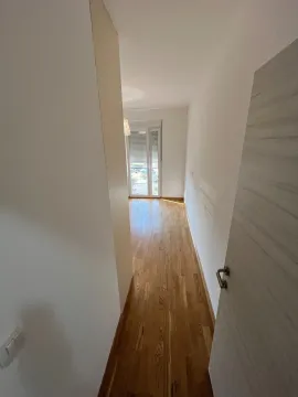 Prodaja, jednosoban stan, 50m², Ljubović, Podgorica - image 8