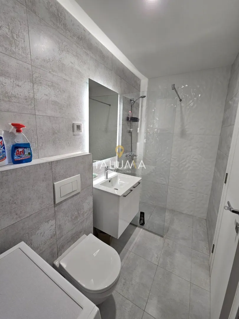 Rent, two bedroom apartment, 65m², Stari Aerodrom, Podgorica