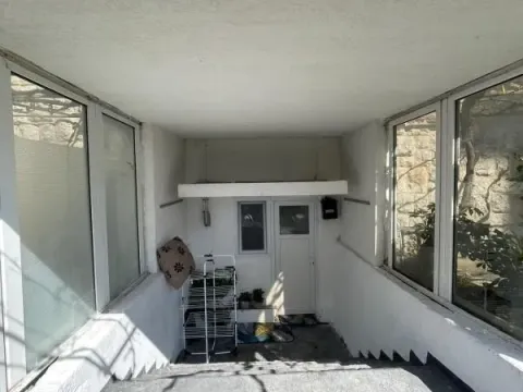 Sale, two bedroom apartment, 55m², Bar, Crna Gora - image 11