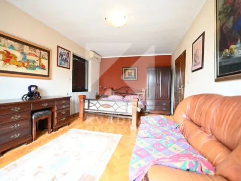 Sale, house, 280m², Masline, Podgorica - image 10