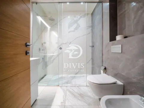 Rent, four bedroom apartment, 132m², Vračar Hram, Vračar Sve Podlokacije - image 11