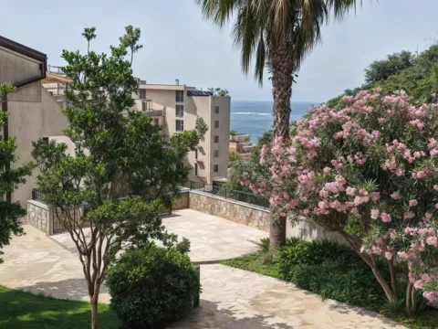 Sale, one bedroom apartment, 47m², Pržno, Budva - image 18