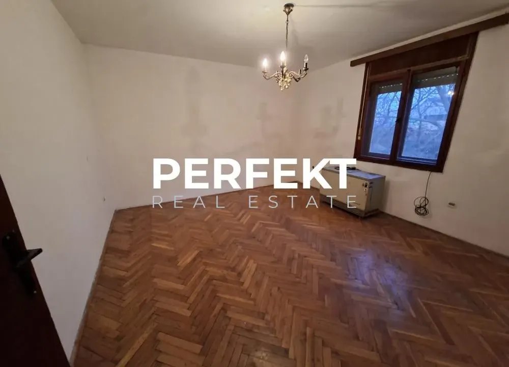 Prodaja, dvosoban stan, 56m², Topola, Srbija