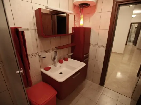 Prodaja, trosoban stan, 120m², Herceg Novi, Crna Gora - image 4