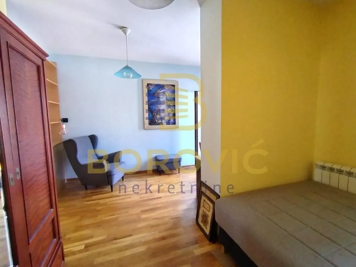 Prodaja, trosoban stan, 78m², Stari Grad, Beograd