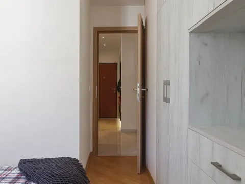 Sale, three bedroom apartment, 85m², Budva, Crna Gora - image 21