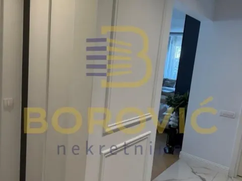 Sale, three bedroom apartment, 87m², Savski Venac, Beograd - image 14