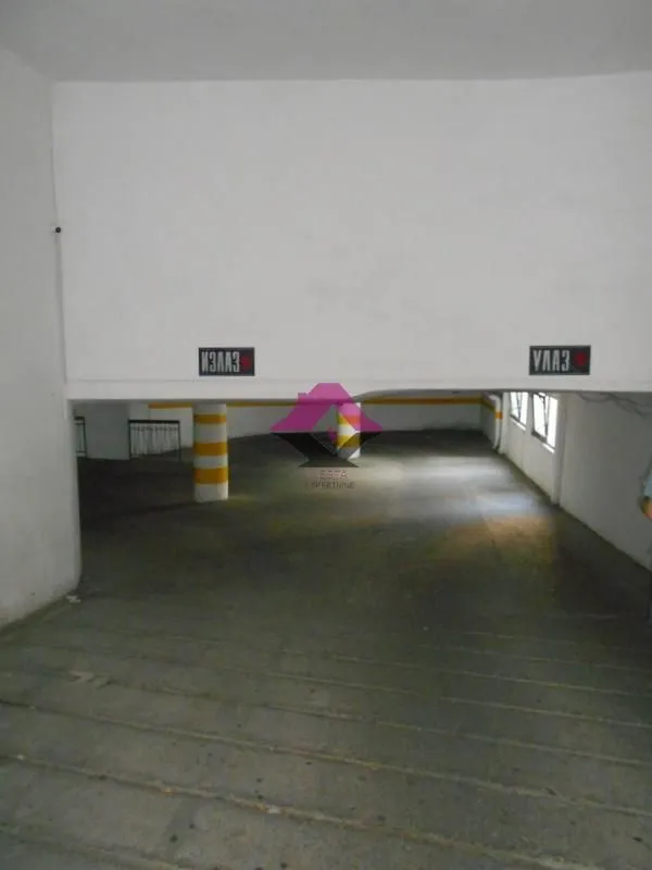 Rent, parking/garage, 17m², Poštanska Štedionica, Palilula Sve Podlokacije