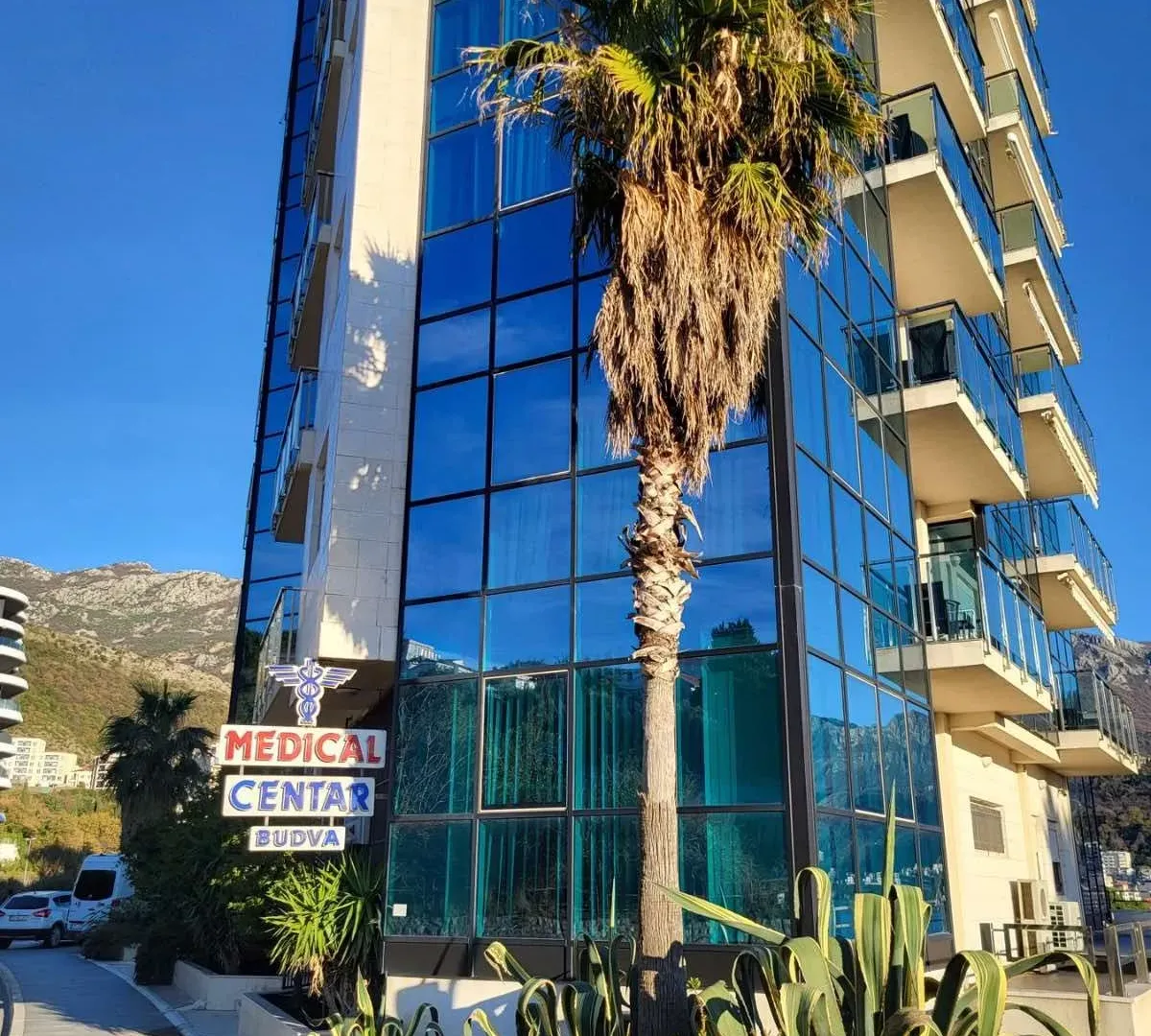 Sale, two bedroom apartment, 111m², Bečići, Budva