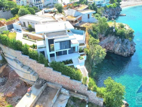 Prodaja, kuća, 473m², Kamenovo, Budva - image 14