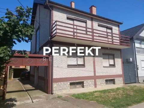 Prodaja, kuća, 225m², Pančevo, Srbija