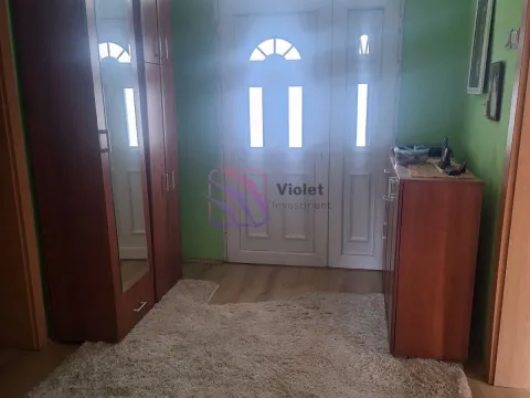 Rent, two bedroom apartment, 130m², Tološi, Podgorica - image 7