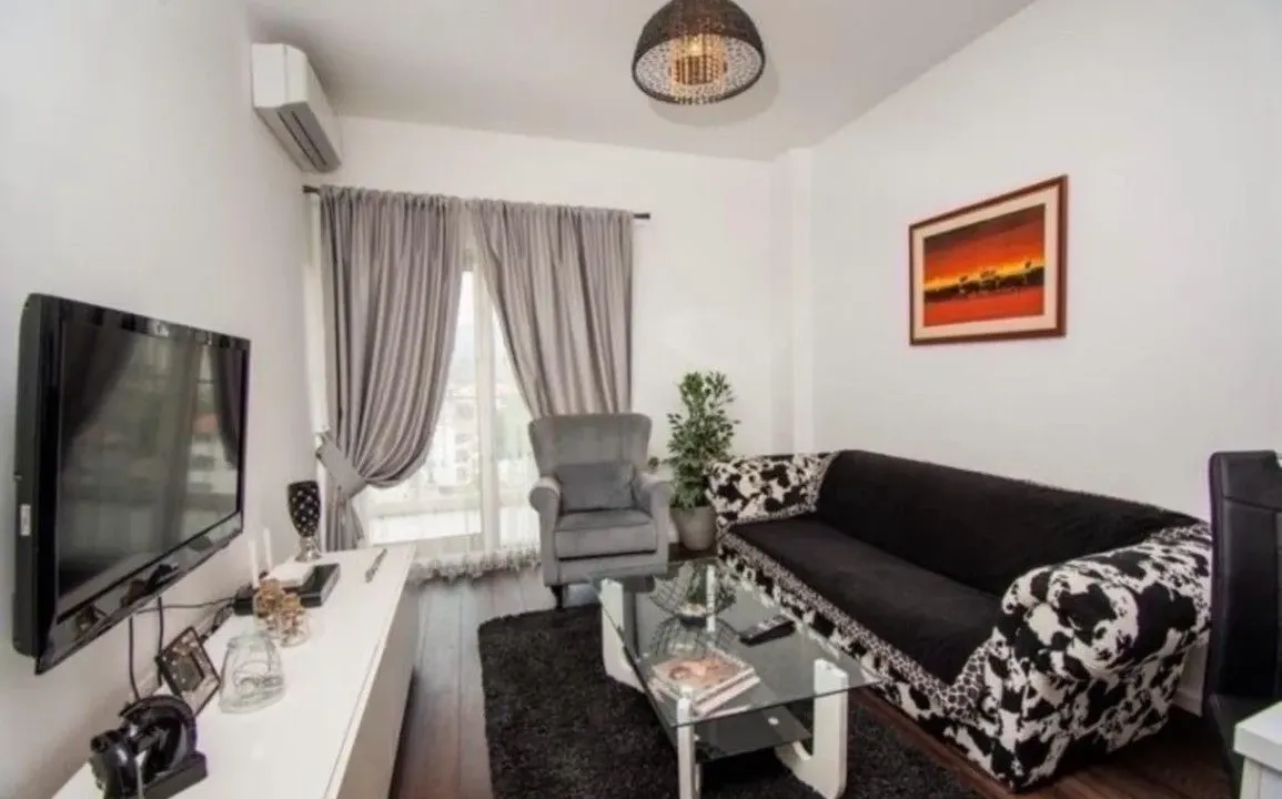 Prodaja, jednosoban stan, 46m², Vezirov Most, Podgorica