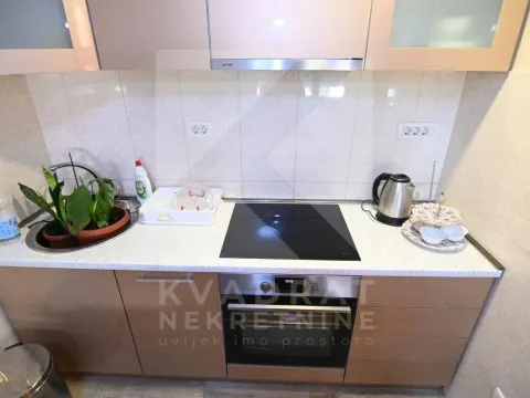 Izdavanje, dvosoban stan, 68m², Centar, Podgorica - image 4