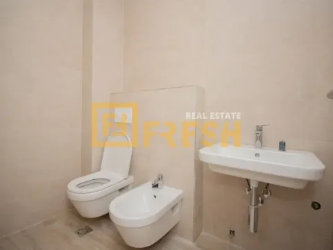 Prodaja, trosoban stan, 139m², Gornja Gorica, Podgorica - image 17