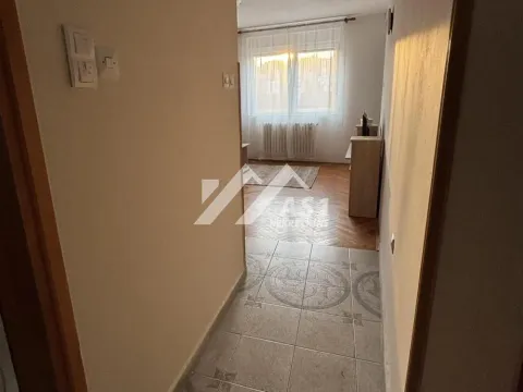 Izdavanje, dvosoban stan, 48m², Centar, Novi Sad - image 7